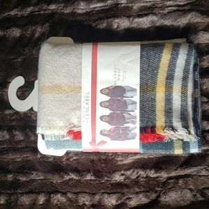 Quagga Green Label Blanket Wrap Scarf 52" x 52" nwt